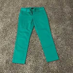 The Limited cropped pant- Kelly green
